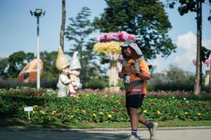 BIB: 
                            <button type="button" onclick="openModal(27621953)" class="btn btn-primary btn-sm float-right btn-popup" data-toggle="modal" data-target=".modal-high-quality">
                        <i class="fas fa-shopping-cart"></i> Add to Cart
                    </button>
                                            <button type="button" onclick="isThisMe(27621953, true)" class="btn btn-success btn-sm float-right btn-popup btn-isme hidden" data-toggle="tooltip" data-placement="bottom" title="นี่คือรูปของคุณใช่ไหม คลิกที่นี่เพื่อเอาเข้าอัลบั้ม">
                        <i class="fas fa-plus"></i> Add to album
                    </button>
                    <button type="button" onclick="isThisMe(27621953, false)" class="btn btn-warning btn-sm float-right btn-popup btn-isnotme hidden">
                        <i class="fas fa-ban"></i> Remove from album
                    </button>